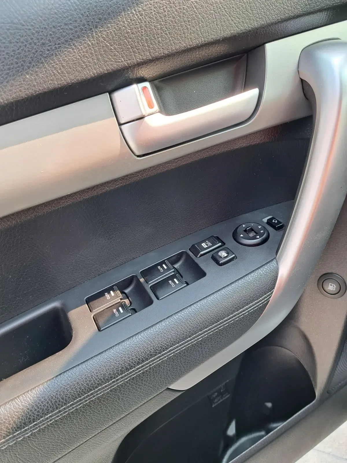 Kia Sorento SORENTO TOP 2.2 | Mobile.bg — изображение 11