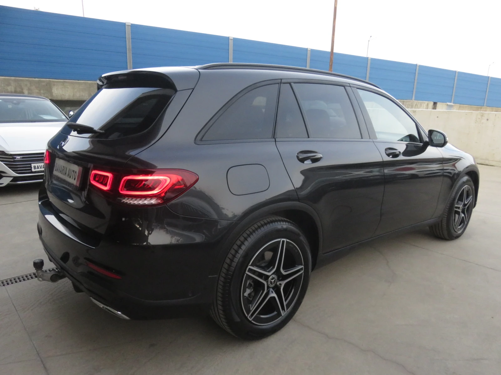 Mercedes-Benz GLC 400 d 4-MATIC AMG Paket, Памет, Масаж, Панорама, FULL - изображение 3