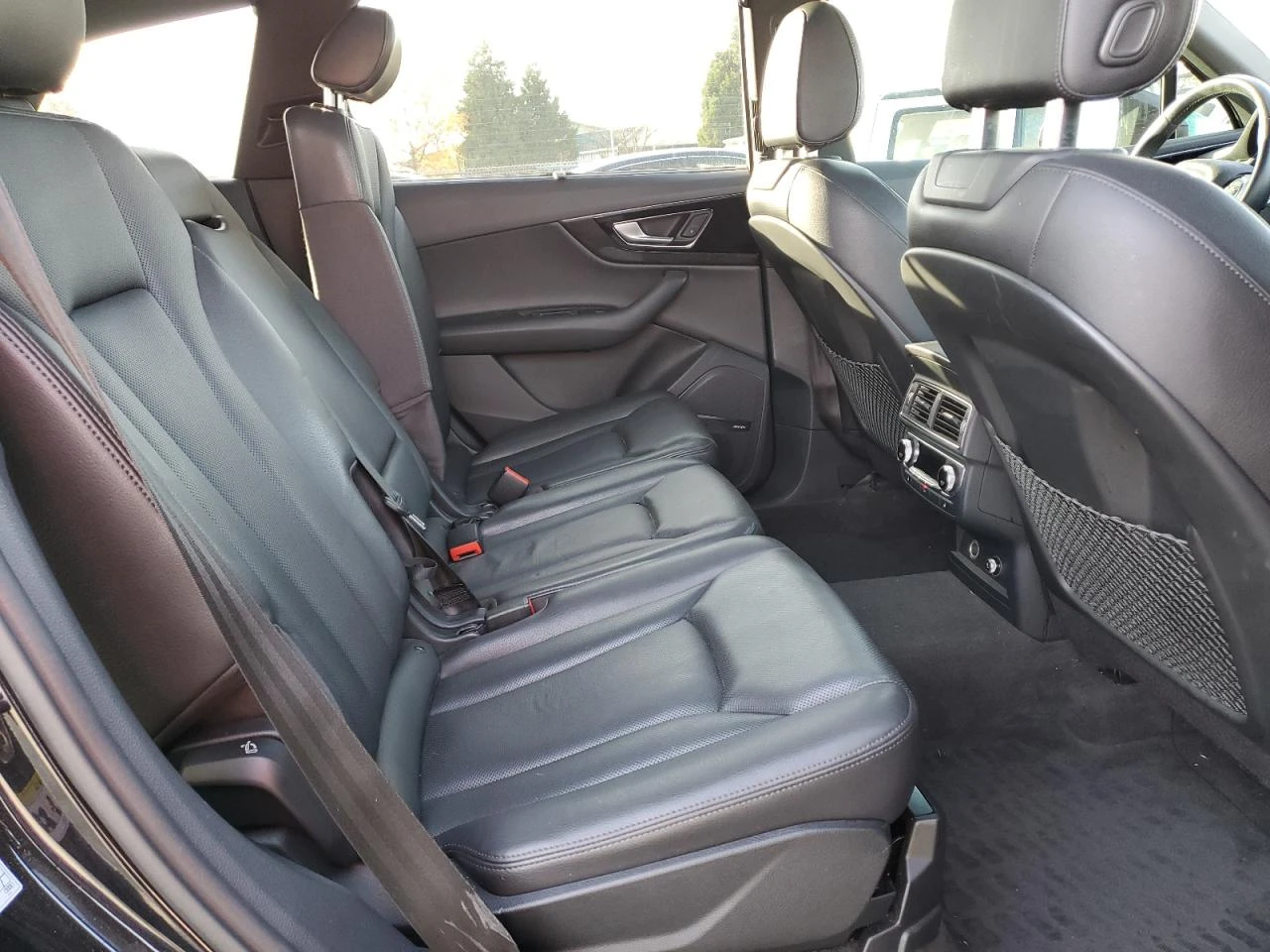 Audi Q7 PRESTIGE* BOSE* HUD* Обдухване - изображение 10