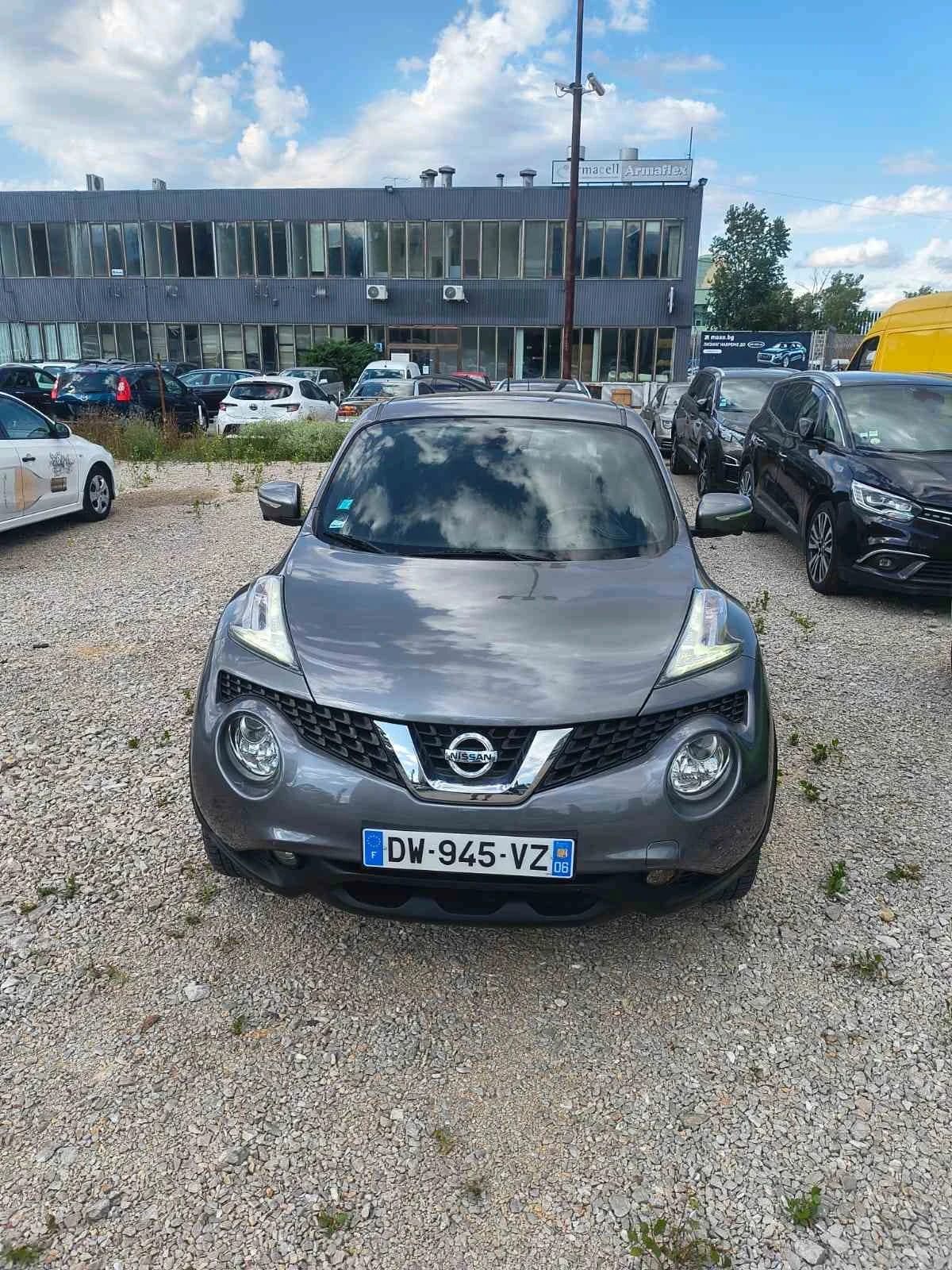 Nissan Juke 360 camera , keyless , navi , panorama  - изображение 4
