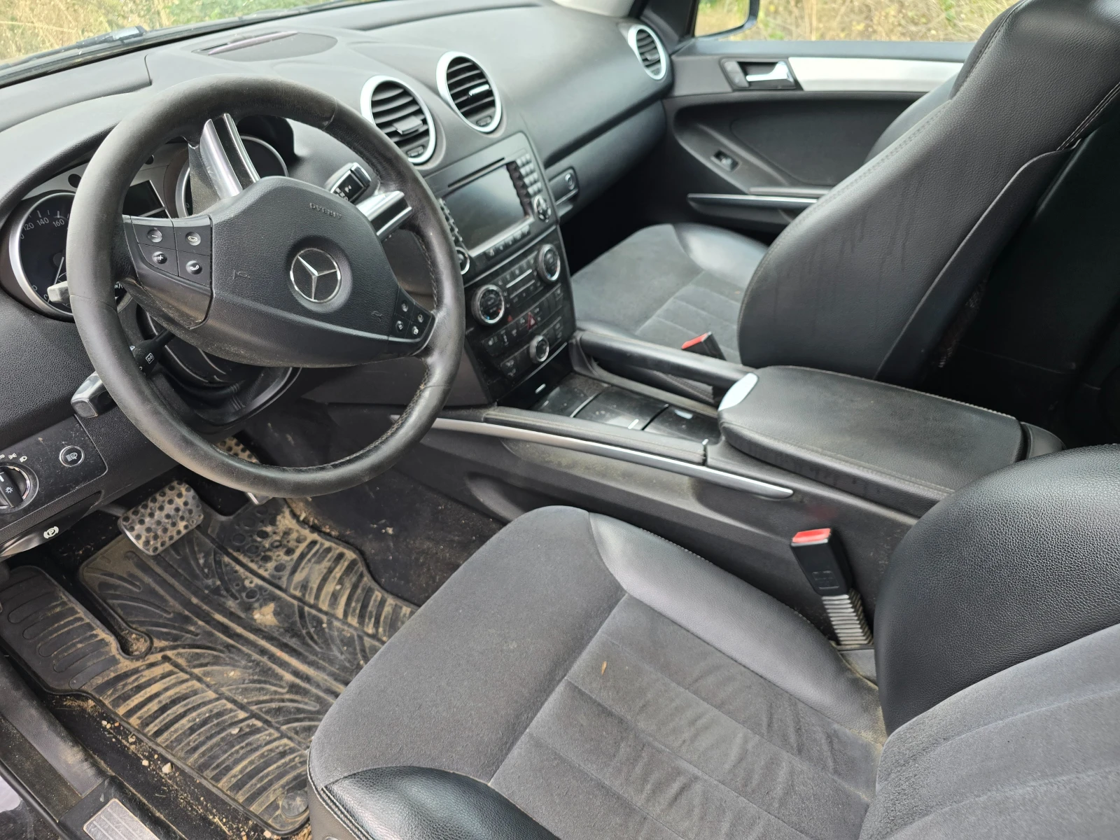 Mercedes-Benz ML 320 3.2D ТЕГЛИЧ - изображение 6
