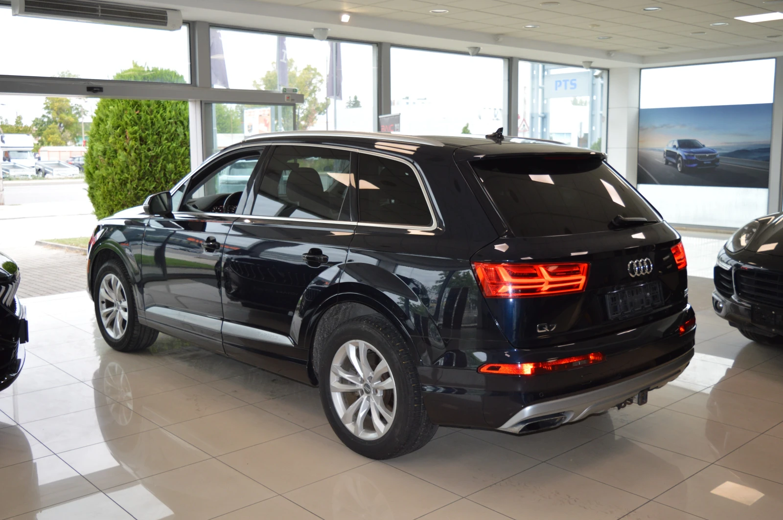 Audi Q7 Quattro 6+ 1 Prestige  - изображение 4