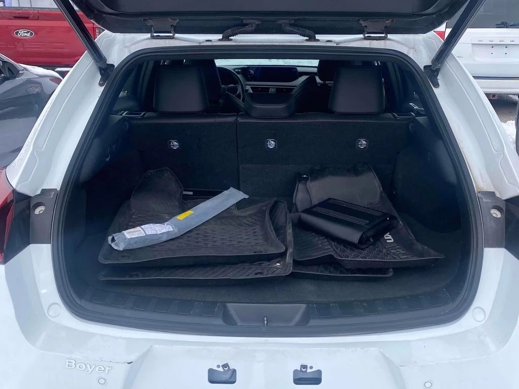 Lexus UX * 250h * CARFAX * ��� ������������ ������ | Mobile.bg � ����������� 16