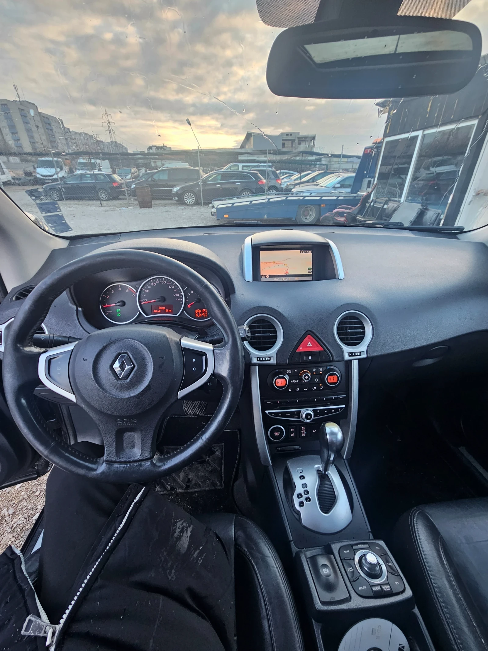 Renault Koleos 2.0dci автомат - изображение 5