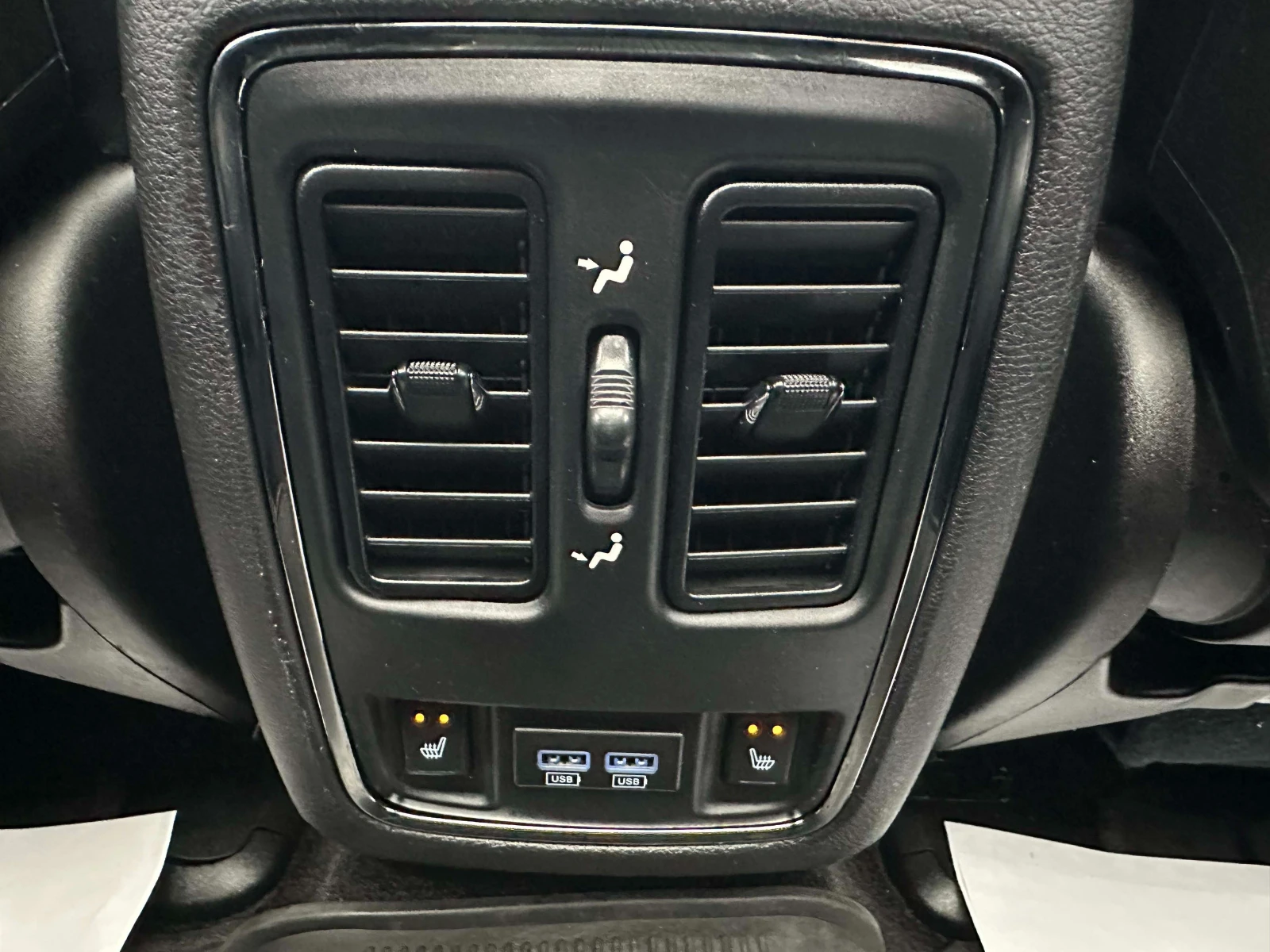 Jeep Grand cherokee 6.4 SRT - изображение 10