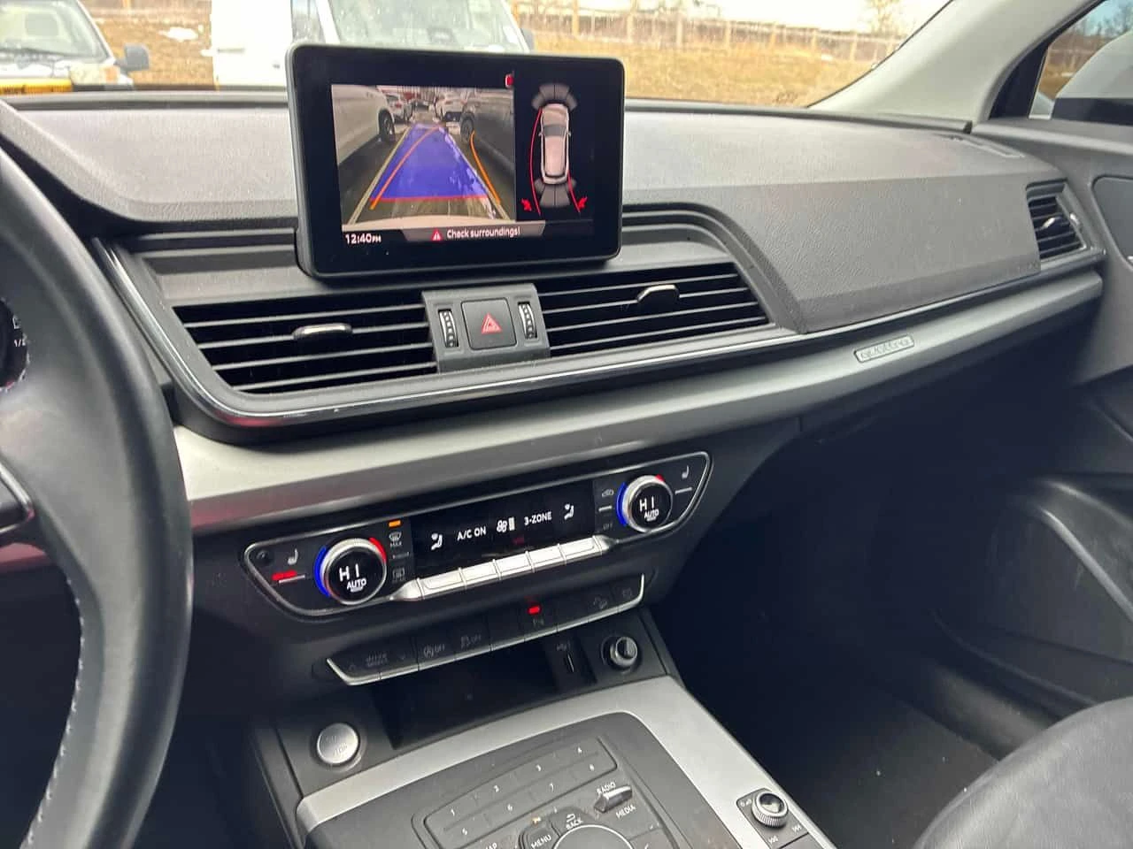 Audi Q5 KOMFORT | QUATTRO | ПОДГРЕВИ | KEYLESS | CARFAX - изображение 9