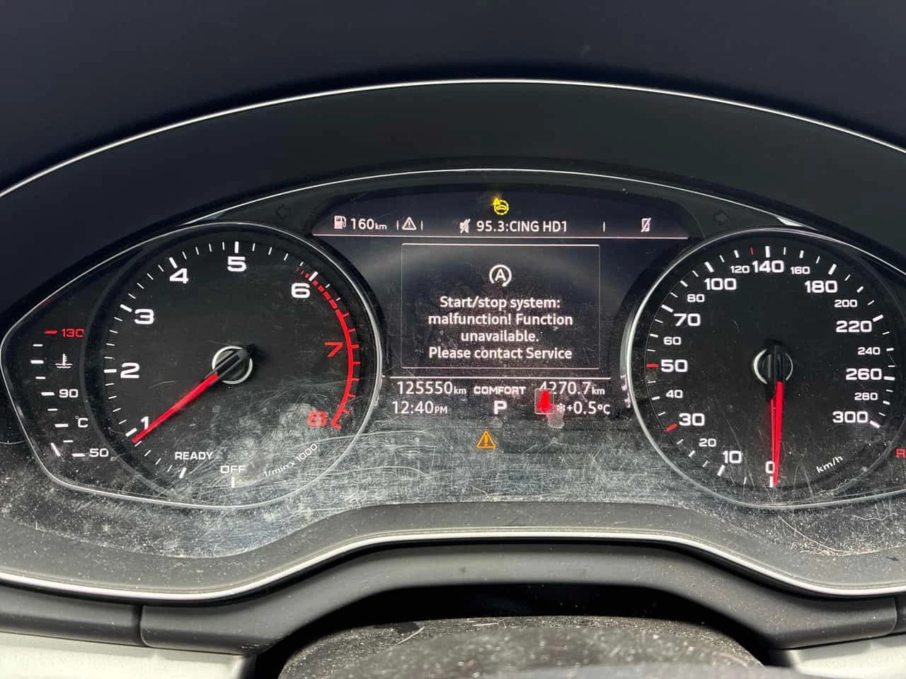 Audi Q5 KOMFORT | QUATTRO | ПОДГРЕВИ | KEYLESS | CARFAX - изображение 8