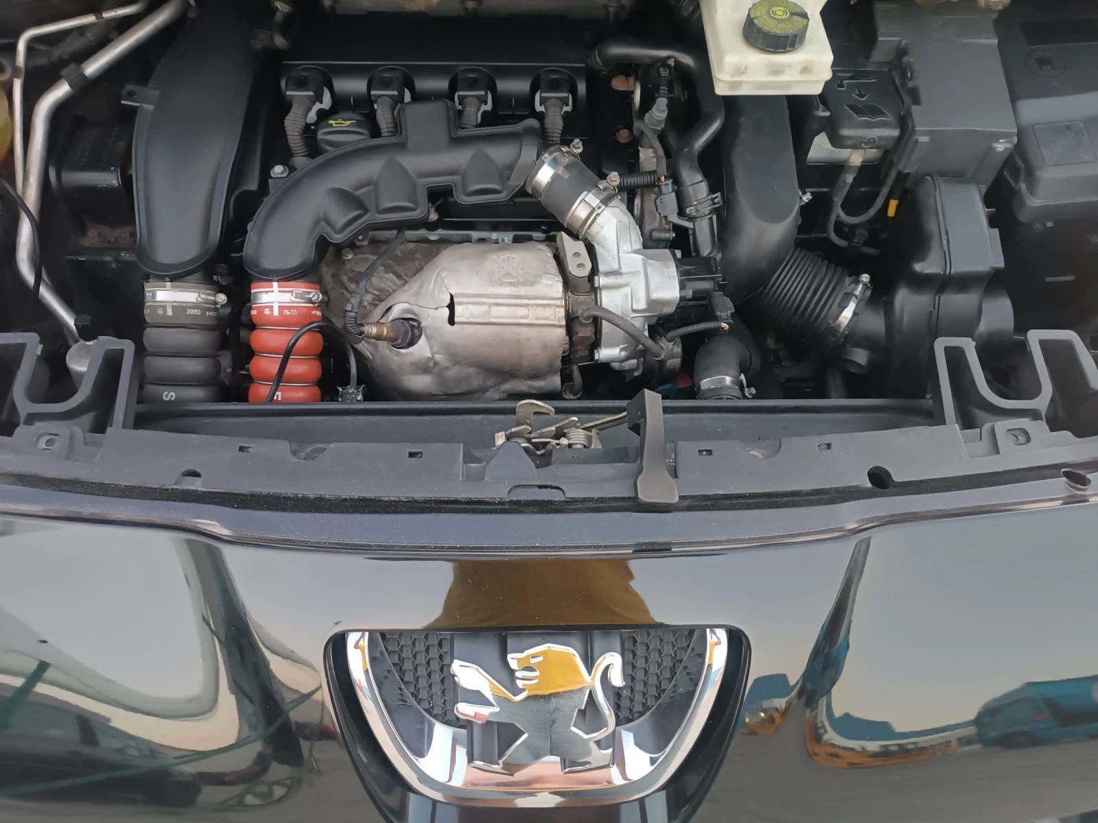 Peugeot 5008 1, 6 AUTOMATIC, 7 МЕСТА, FULL LED, ЛИЗИНГ , снимка 17 - Автомобили и джипове - 53648519