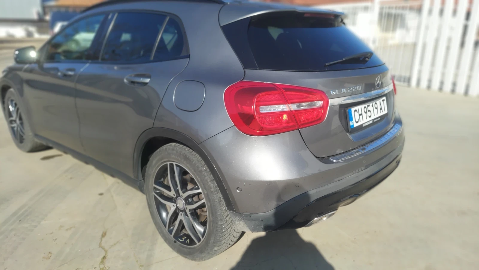 Mercedes-Benz GLA 220, снимка 7 - Автомобили и джипове - 53937265