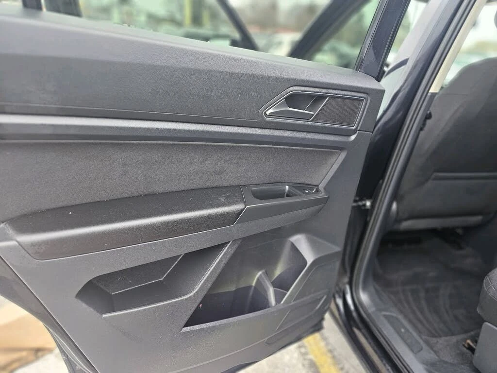 VW Atlas 3.6L* Trendline* 4Motion* АвтоКредит* (ЦЕНА ДО БГ), снимка 8 - Автомобили и джипове - 54137905