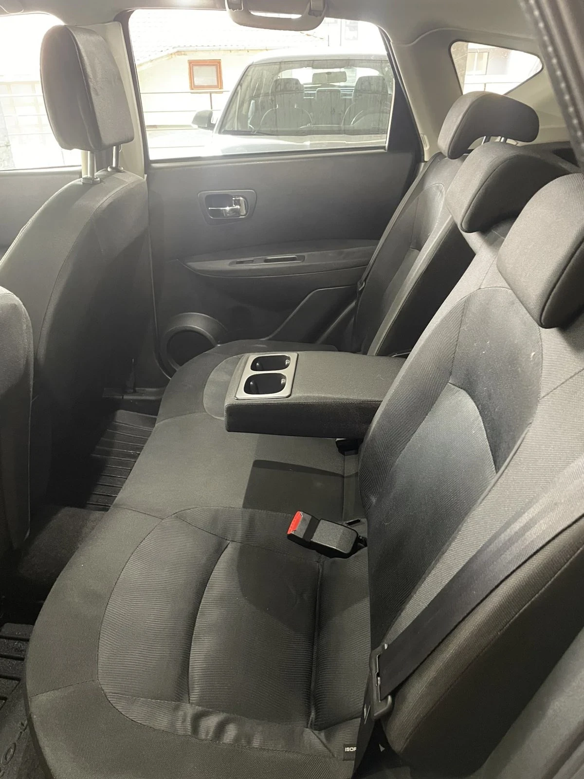 Nissan Qashqai, снимка 7 - Автомобили и джипове - 54181156