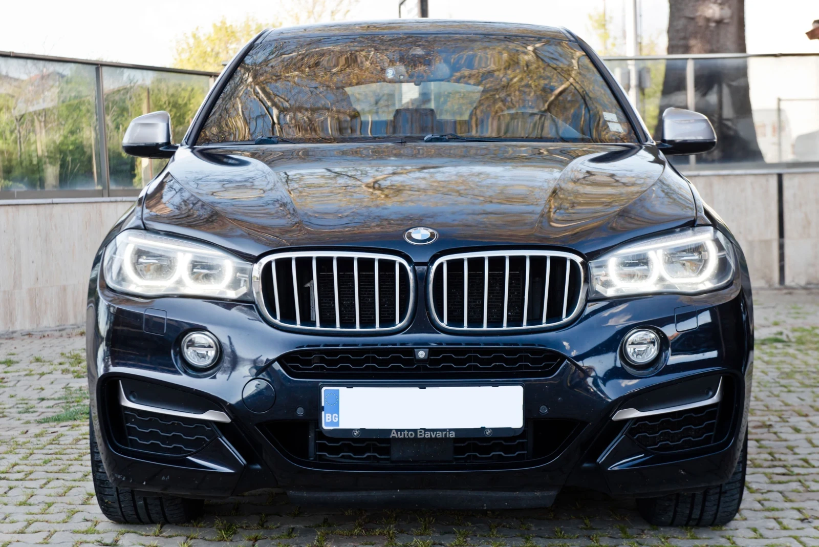 BMW X6 M50d/LED/HUD/360/20, снимка 2 - Автомобили и джипове - 54295349