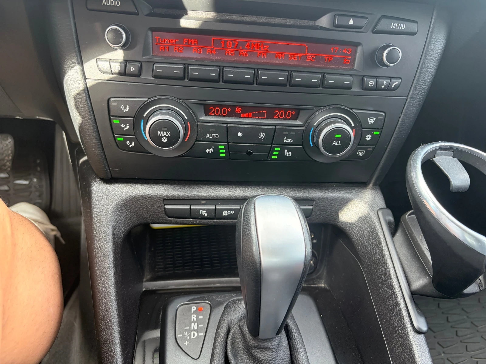 BMW X1 1.8 xd с подгрев и кожен салон, снимка 7 - Автомобили и джипове - 54597137