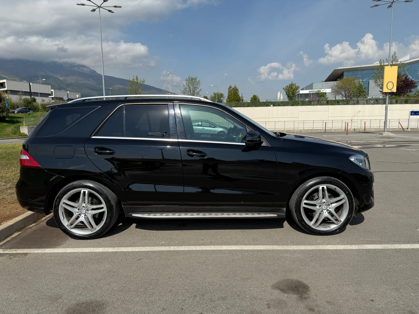 Mercedes-Benz ML 350, снимка 3 - Автомобили и джипове - 54659675