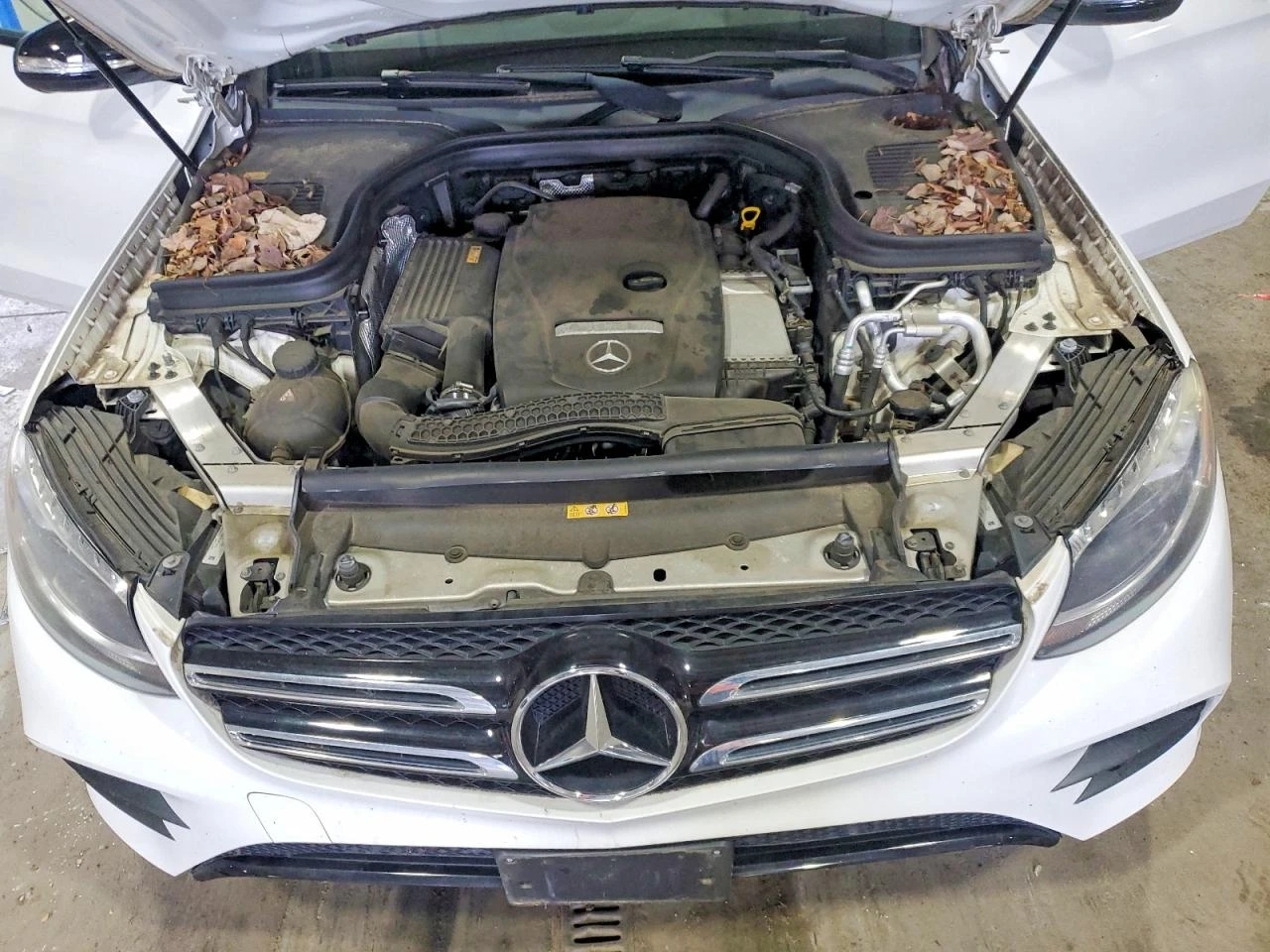 Mercedes-Benz GLC 300 2.0l 4Matic, снимка 12 - Автомобили и джипове - 54726236