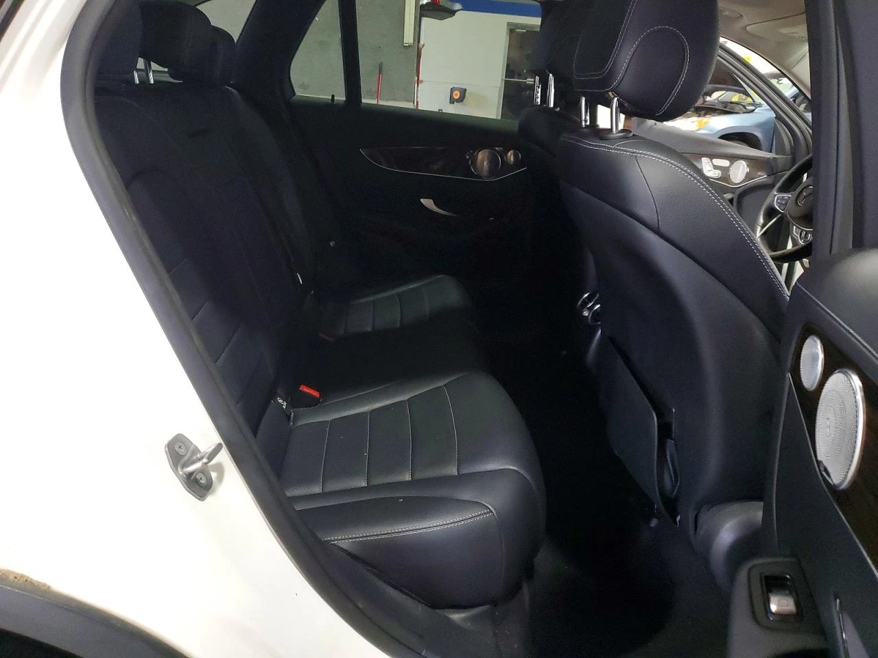 Mercedes-Benz GLC 300 2.0l 4Matic, снимка 11 - Автомобили и джипове - 54726236