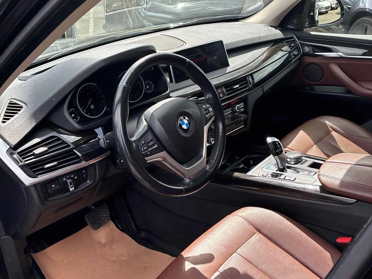 BMW X5 xDrive35d * CARFAX * БЕЗ ПЪРВОНАЧАЛНА ВНОСКА, снимка 5 - Автомобили и джипове - 55422420