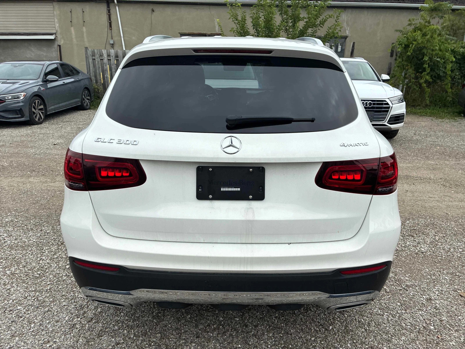 Mercedes-Benz GLC * 300 * CARFAX * ОПЦИЯ ЗА ФИНАНСИРАНЕ , снимка 4 - Автомобили и джипове - 55986761