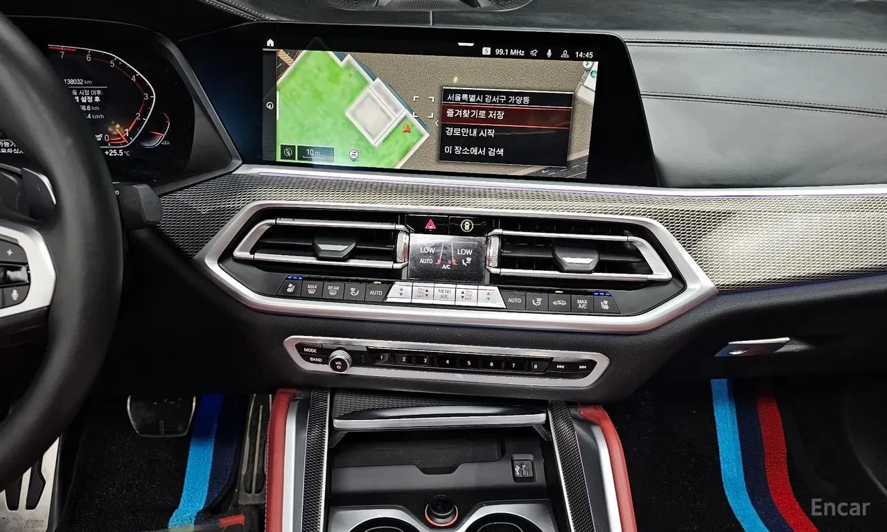 BMW X6 xDrive40i M Sport/ДИСТР/ОБДУХ/ХЕДЪП/ЛАЗЕРИ/МАСАЖ, снимка 14 - Автомобили и джипове - 56005323
