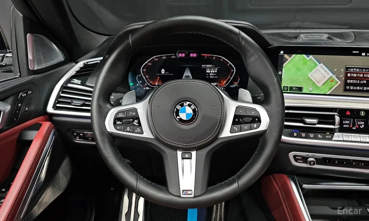 BMW X6 xDrive40i M Sport/ДИСТР/ОБДУХ/ХЕДЪП/ЛАЗЕРИ/МАСАЖ, снимка 13 - Автомобили и джипове - 56005323