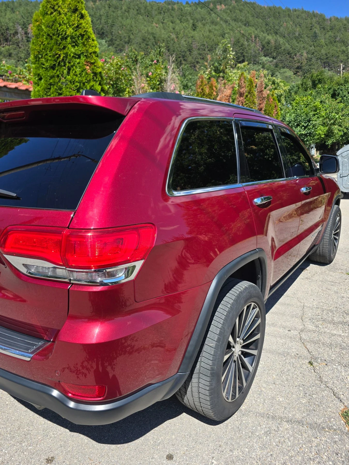 Jeep Grand cherokee 5.7, снимка 5 - Автомобили и джипове - 56018879