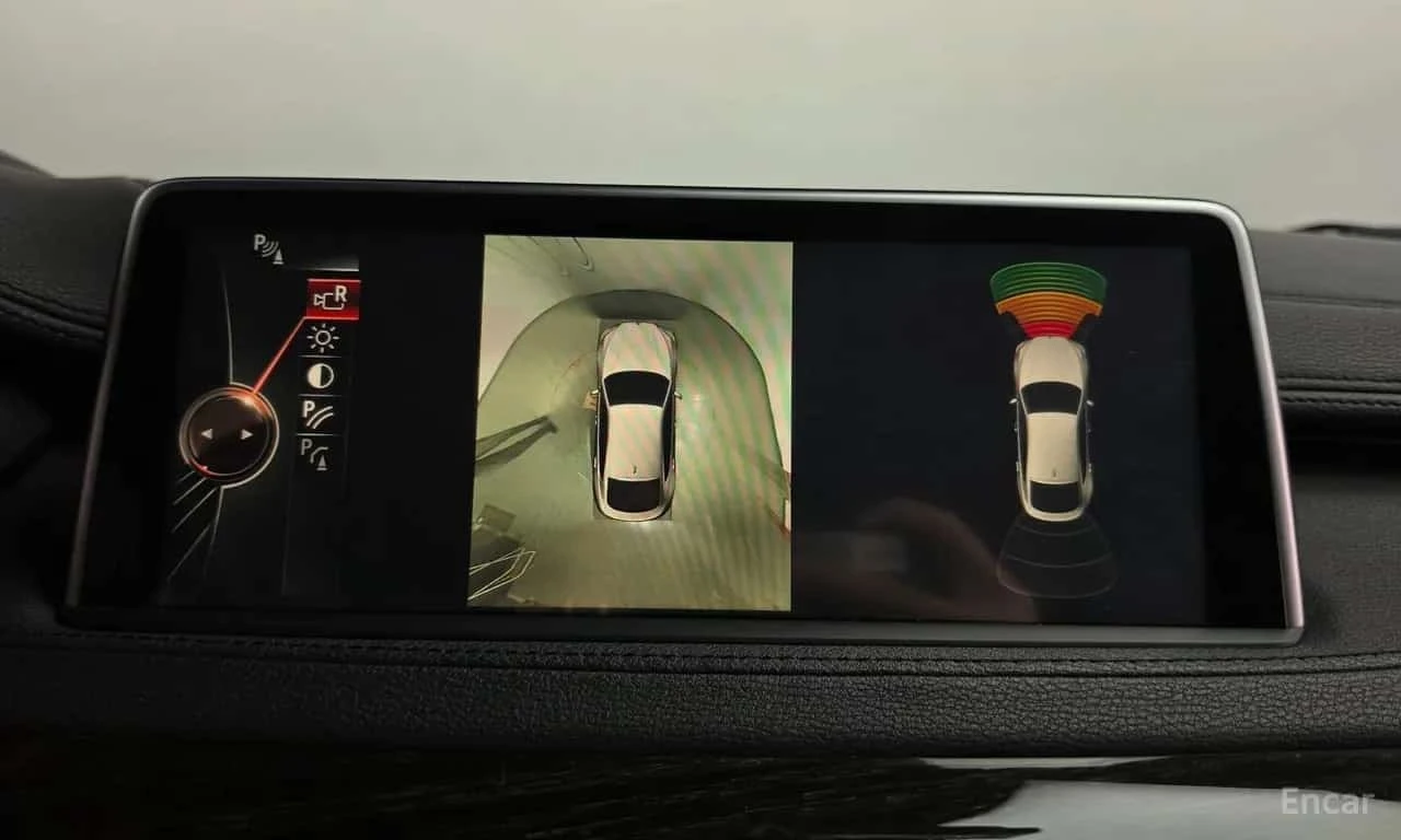 BMW X6 * xDrive 40d * М пакет * Обдухване * Head Up * , снимка 15 - Автомобили и джипове - 56185362