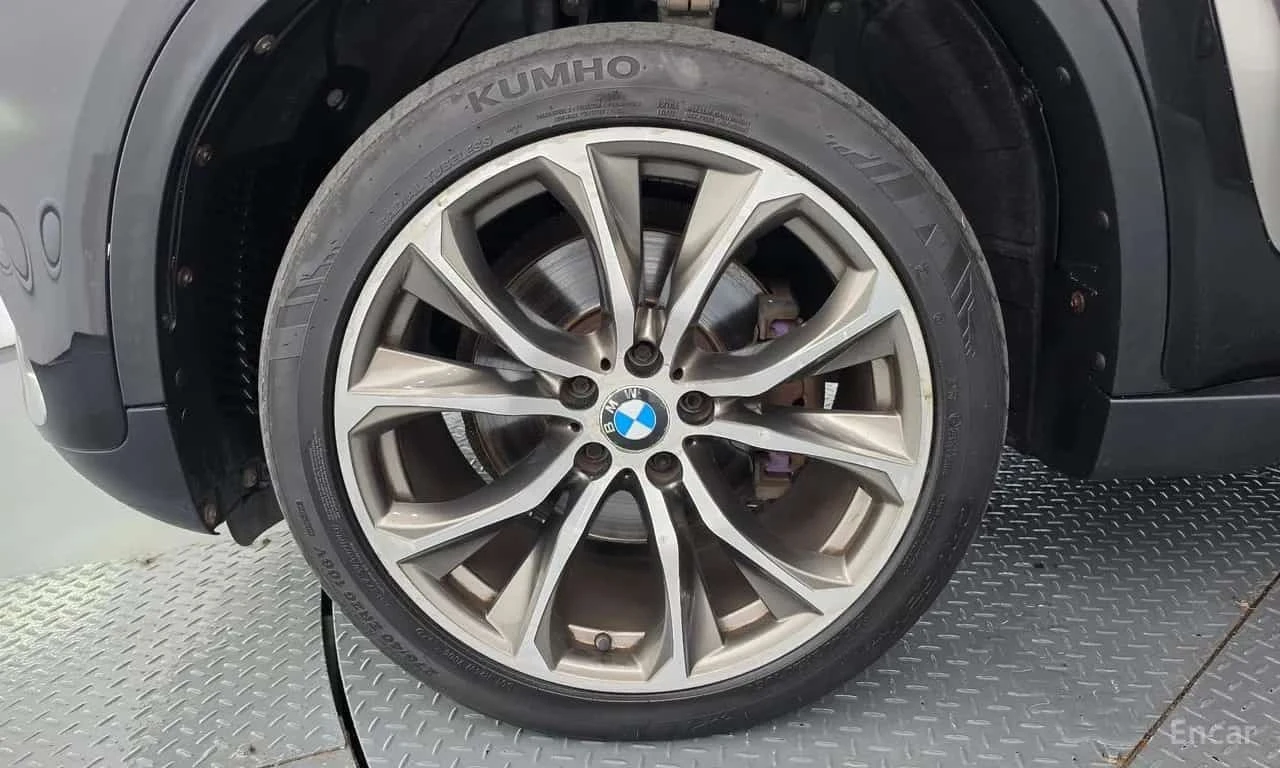 BMW X6 * xDrive 40d * М пакет * Обдухване * Head Up * , снимка 5 - Автомобили и джипове - 56185362
