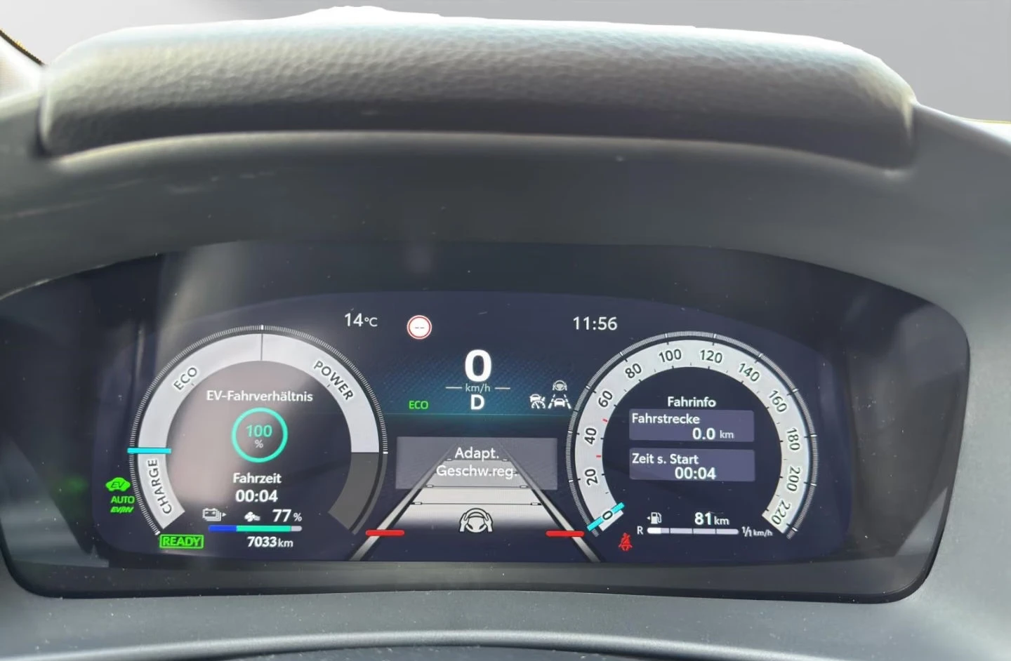 Toyota C-HR 2.0PHEV/224HP/GR-SPORT/LED/CAM/DIGITAL/912z, снимка 13 - Автомобили и джипове - 56270612