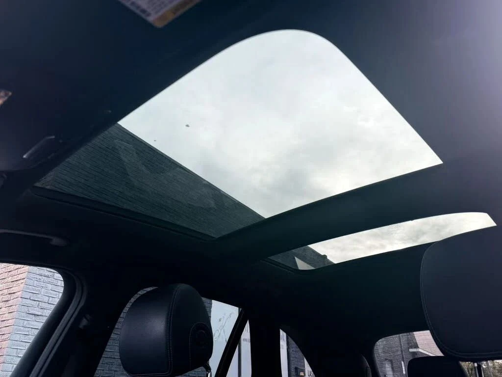 Mercedes-Benz GLC 300, снимка 15 - Автомобили и джипове - 56724130