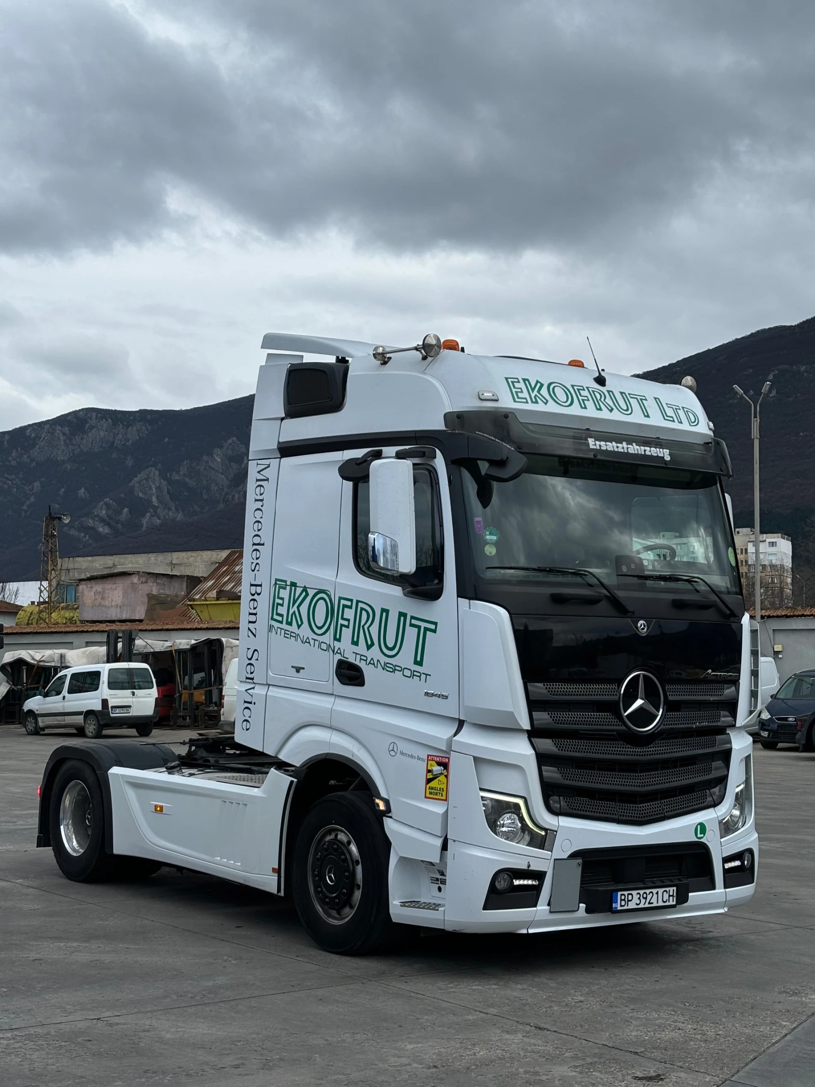 Mercedes-Benz Actros 1845-Перфектен-ТОП СЪСТОЯНИЕ!!! - изображение 8