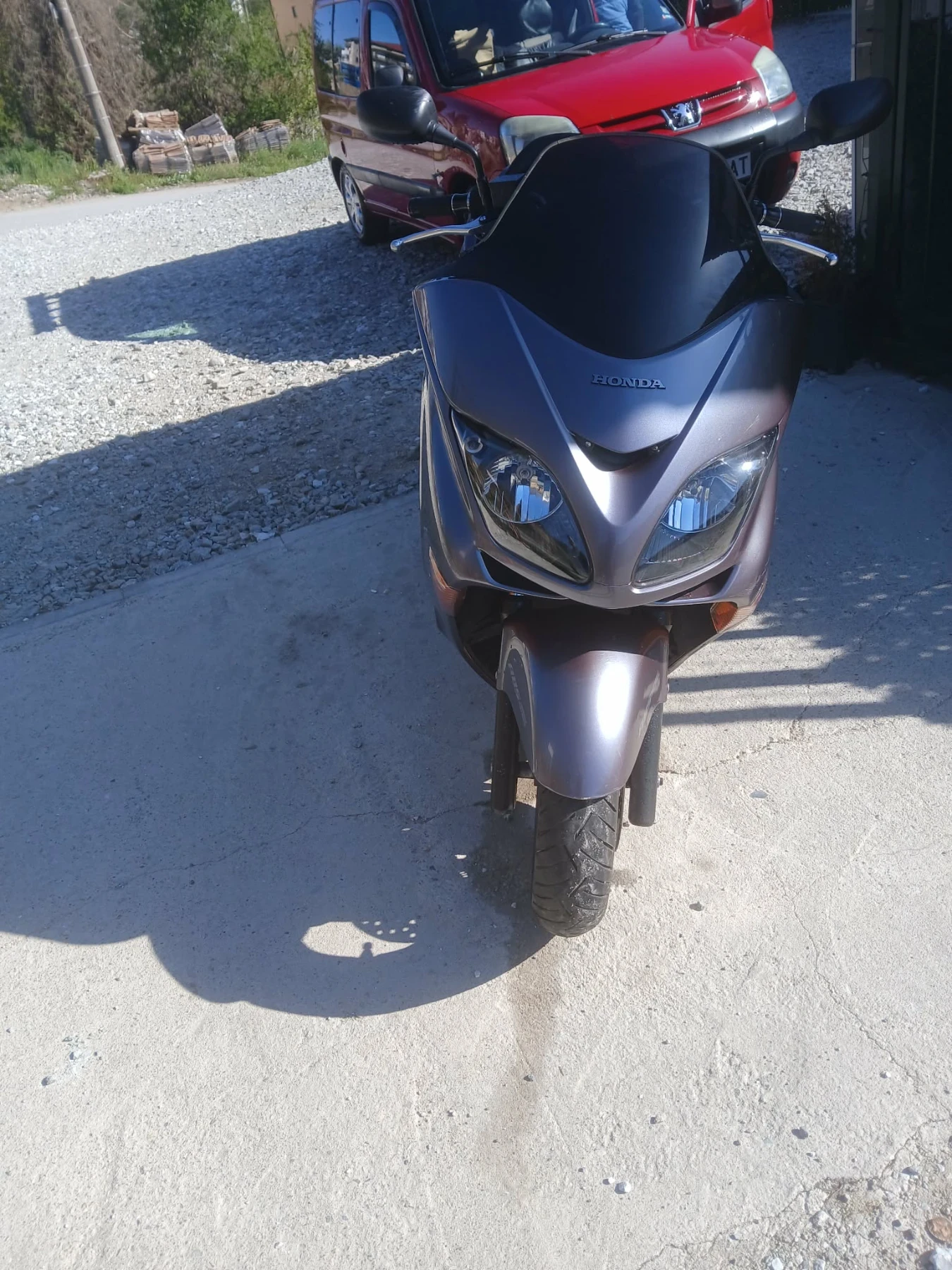 Honda Forza 250i