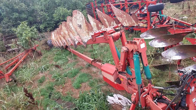 Плуг Kverneland RW 100