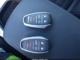 Alfa Romeo Giulia VELOCE AWD, снимка 11