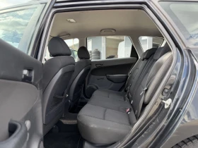 Hyundai I30 1.6 CRDi, снимка 11