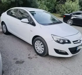 Opel Astra, снимка 1