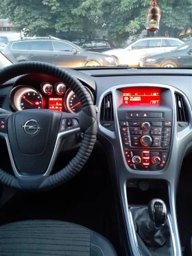 Opel Astra, снимка 16