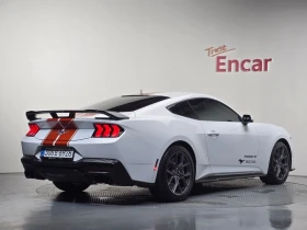 Ford Mustang 2.3 H Automatic, снимка 2