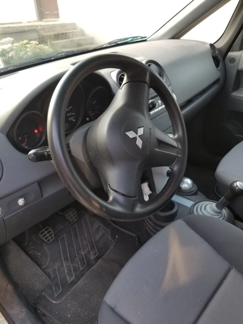 Mitsubishi Colt, снимка 6 - Автомобили и джипове - 47411014