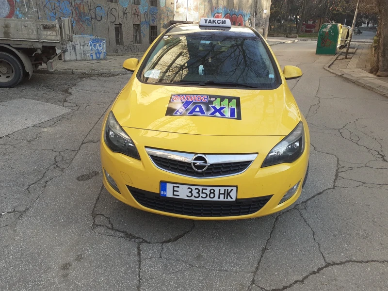 Opel Astra 1.7.cdti, снимка 1 - Автомобили и джипове - 48201568