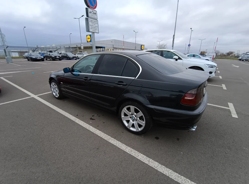 BMW 330 330i, бензин, снимка 2 - Автомобили и джипове - 48241798