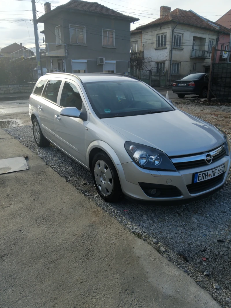 Opel Astra Astra, снимка 3 - Автомобили и джипове - 48360286