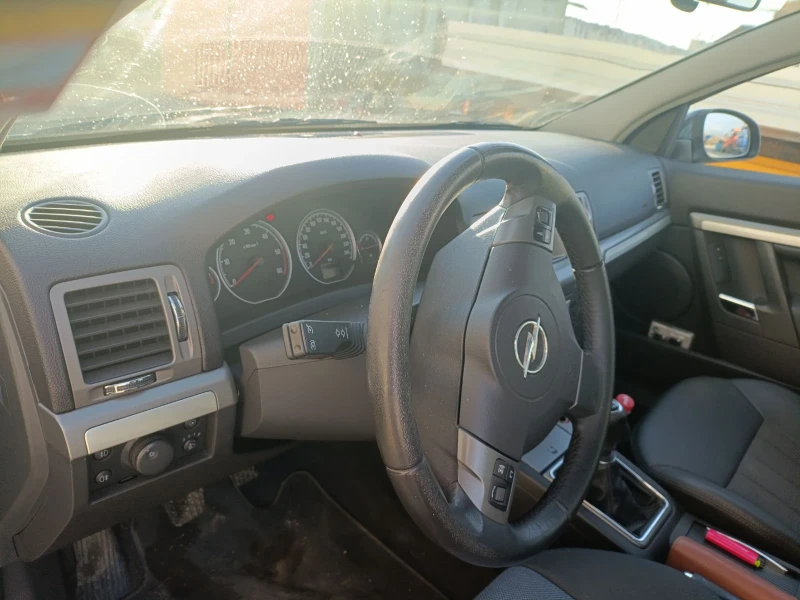 Opel Vectra, снимка 12 - Автомобили и джипове - 48459322