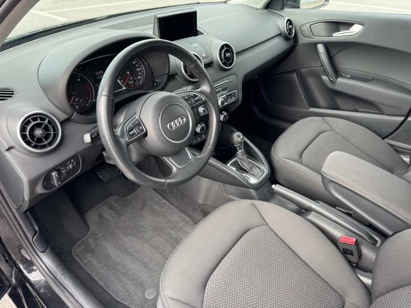 Audi A1 Sportback S-TRONIC - Подгрев* Автопилот, снимка 8 - Автомобили и джипове - 50147747