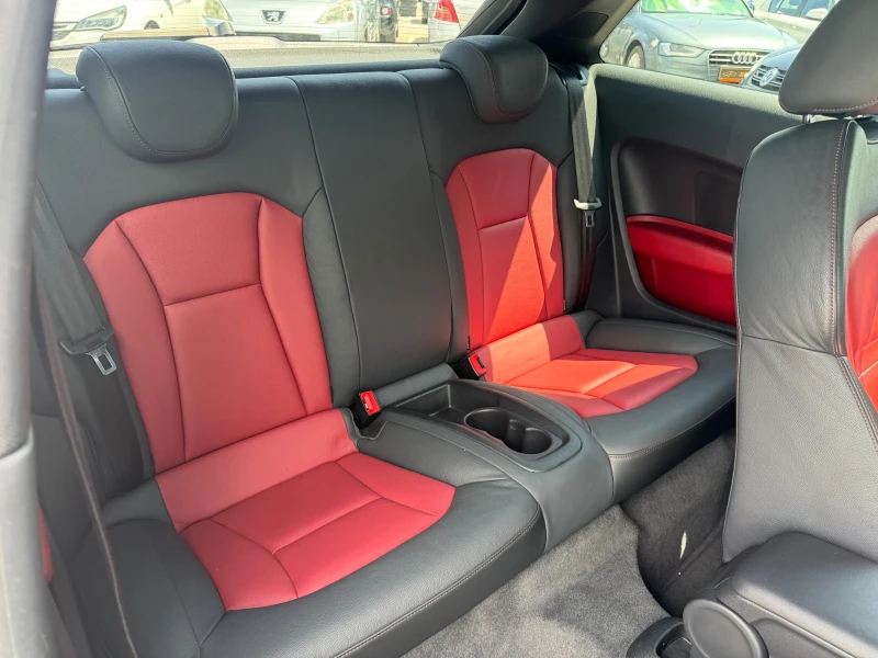 Audi A1 1.4 / S-Line / KeyLess / Navi , снимка 11 - Автомобили и джипове - 50997767