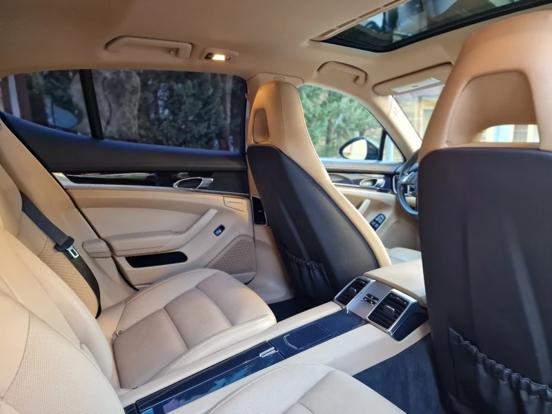 Porsche Panamera Facelift 3.6 4x4, снимка 11 - Автомобили и джипове - 51849231