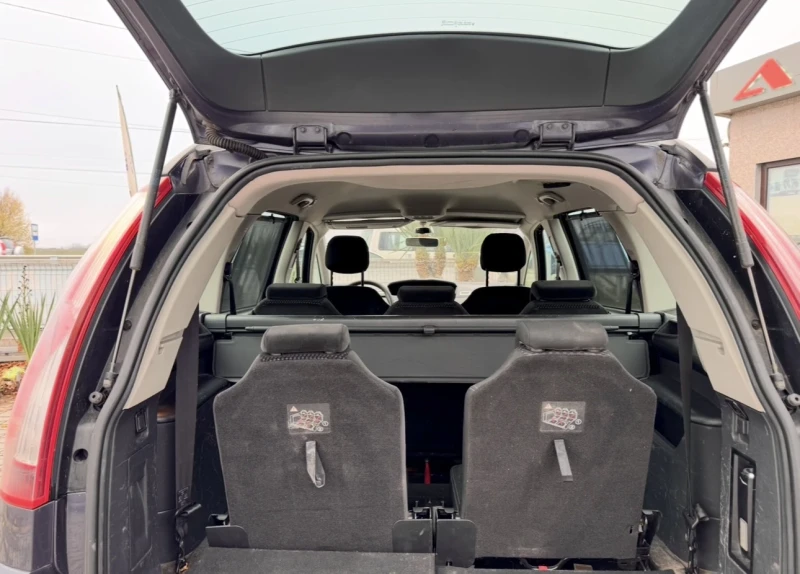 Citroen C4 Picasso 1.6HDI / 7 МЕСТЕН, снимка 10 - Автомобили и джипове - 52503584