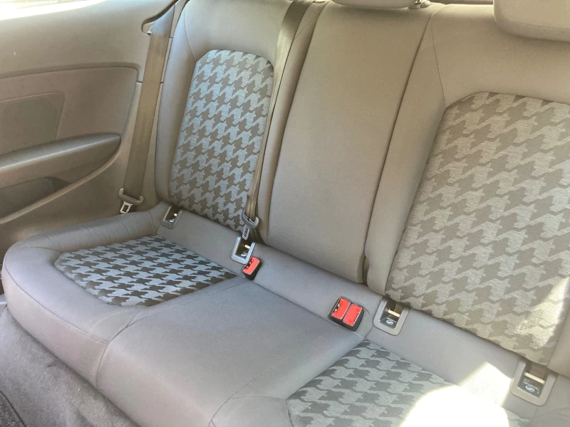 Audi A3 2.0 TDI, снимка 9 - Автомобили и джипове - 53421153