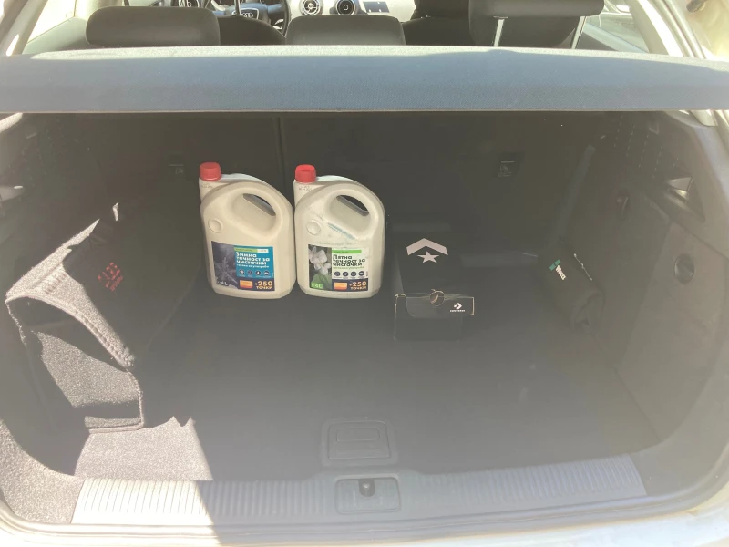 Audi A3 2.0 TDI, снимка 10 - Автомобили и джипове - 53421153