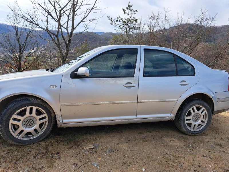 VW Bora, снимка 10 - Автомобили и джипове - 53478668
