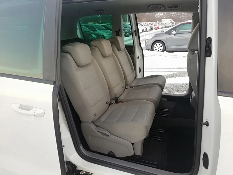 Seat Alhambra 2.0TDI KLI NAVI 4X4, снимка 4 - Автомобили и джипове - 53526138